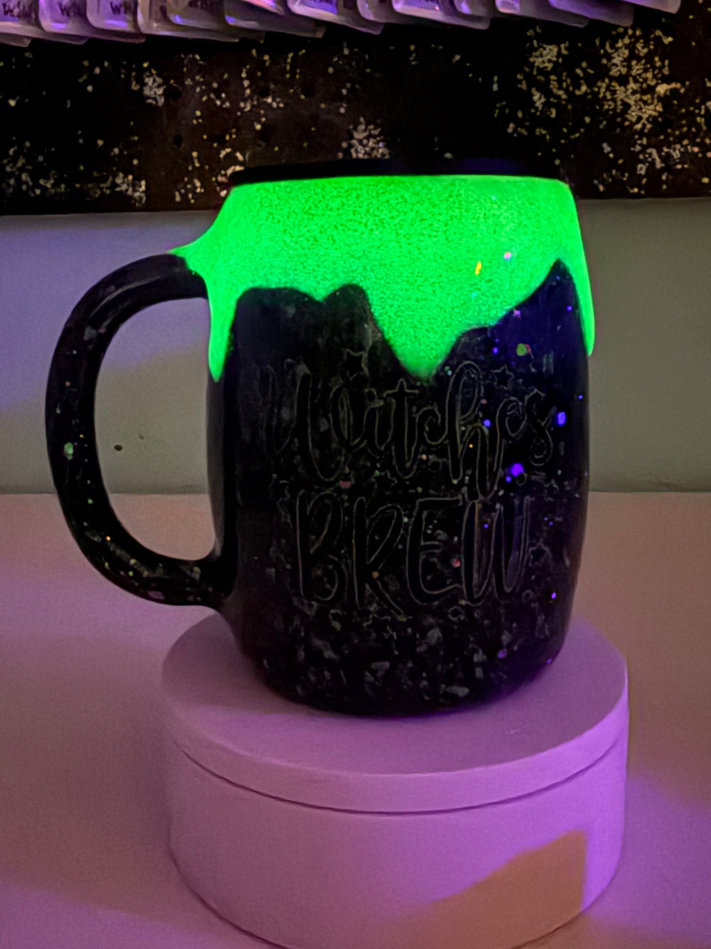 14oz Mug ONLY(Green drip glows!)